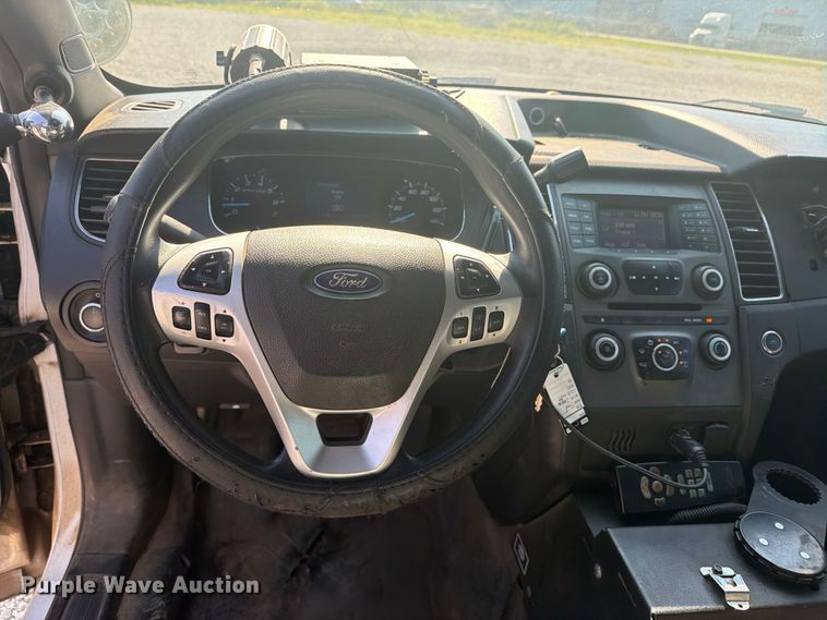 image for item EX4048 2014 Ford Taurus Police Interceptor 