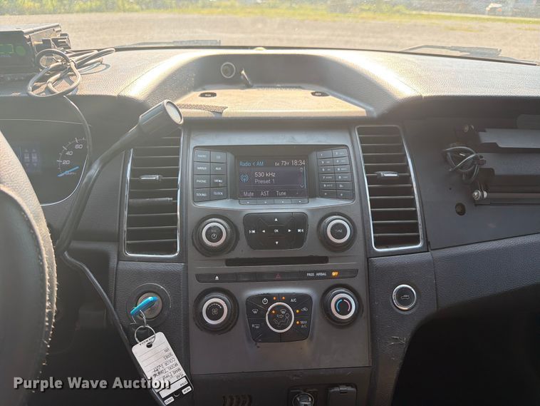image for item EX4048 2014 Ford Taurus Police Interceptor 
