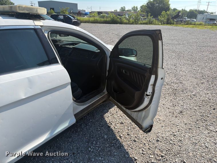 image for item EX4048 2014 Ford Taurus Police Interceptor 
