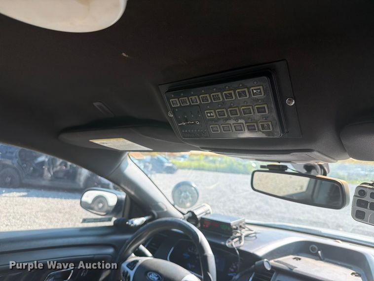 image for item EX4048 2014 Ford Taurus Police Interceptor 