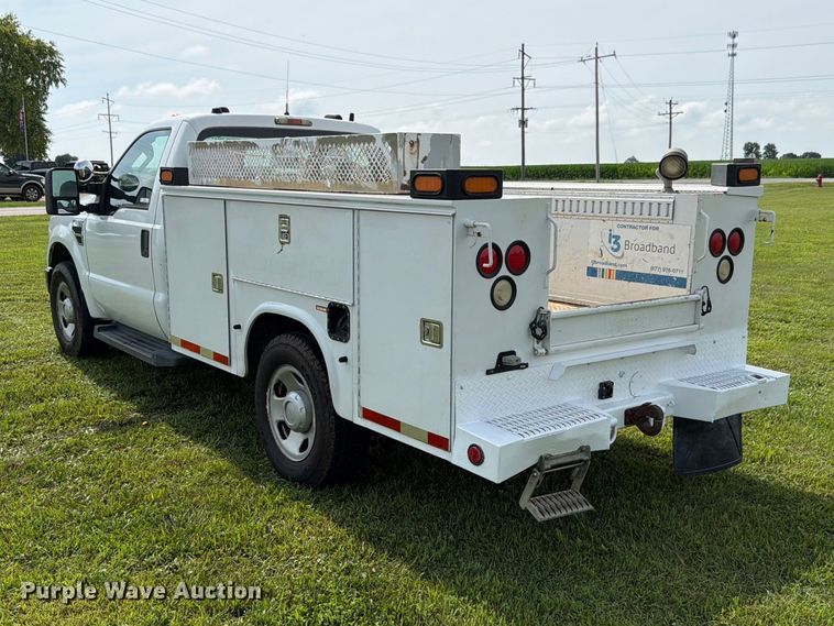 image for item EX4563 2008 Ford F350 Super Duty utility bed pickup truck