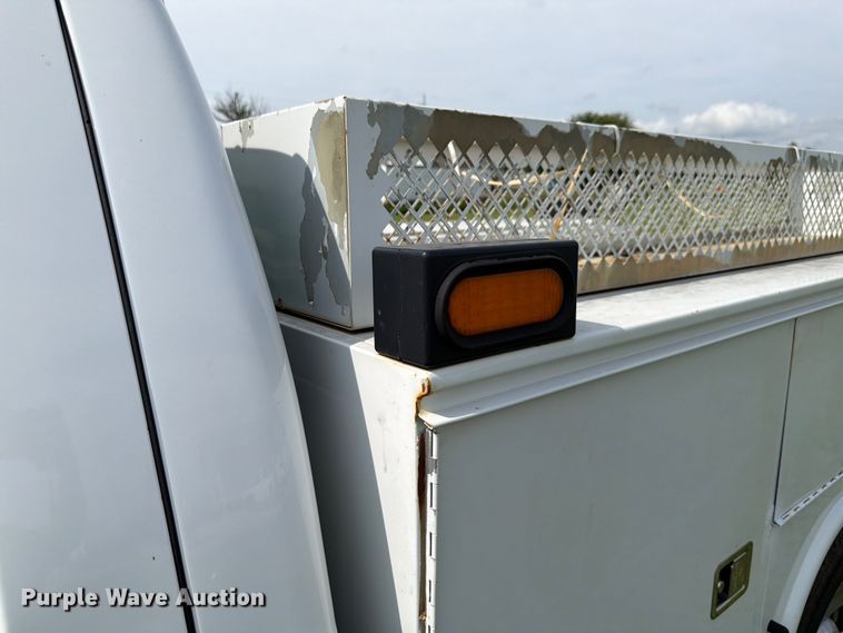 image for item EX4563 2008 Ford F350 Super Duty utility bed pickup truck