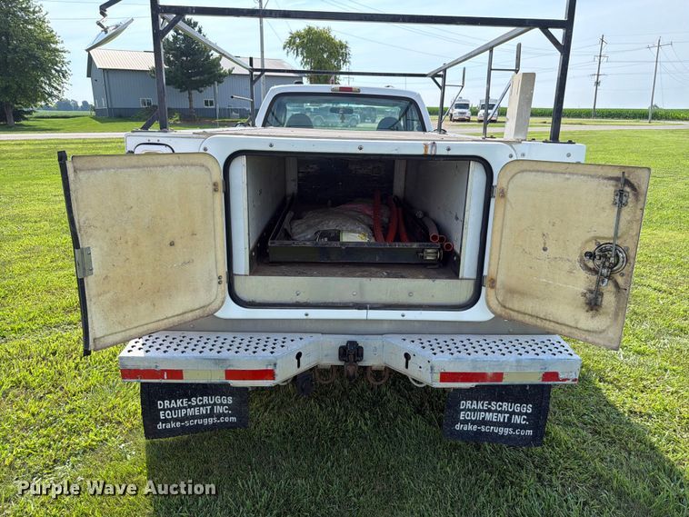 image for item EX4565 2006 Ford F350 Super Duty utility bed pickup truck