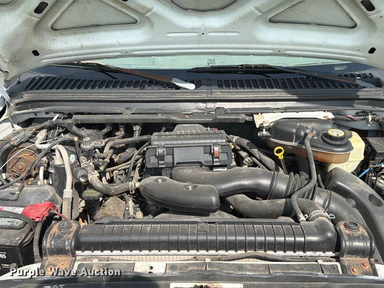 image for item EX4565 2006 Ford F350 Super Duty utility bed pickup truck