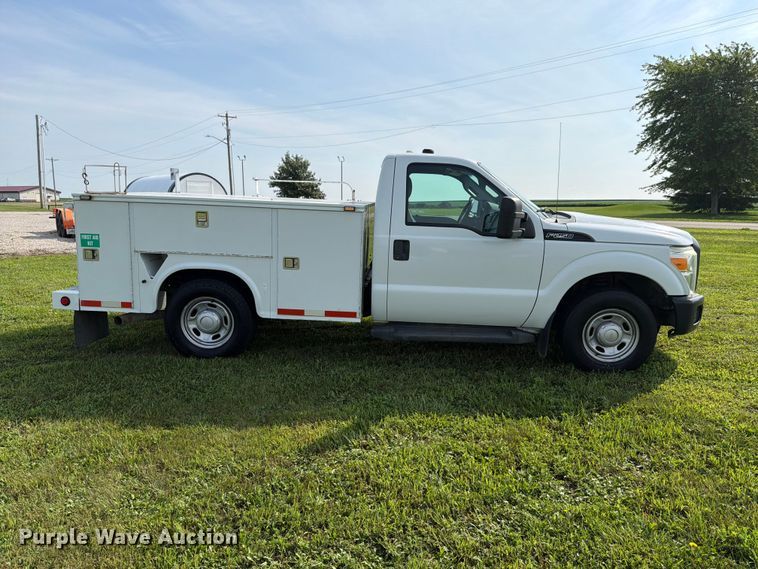 image for item EX4566 2012 Ford F250 utility bed pickup truck