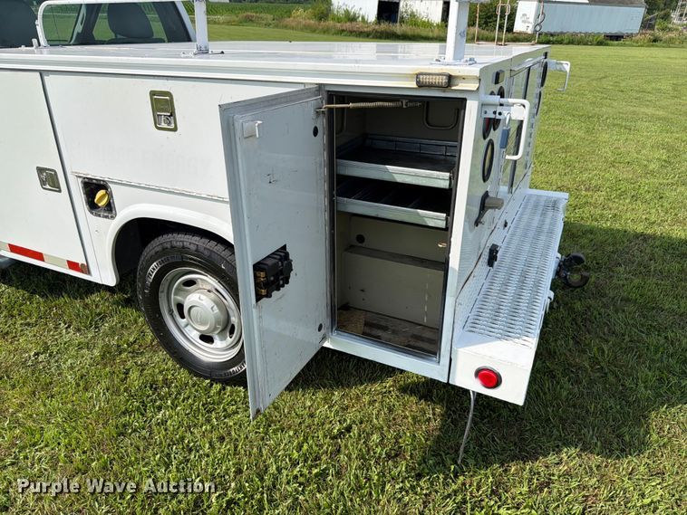 image for item EX4566 2012 Ford F250 utility bed pickup truck