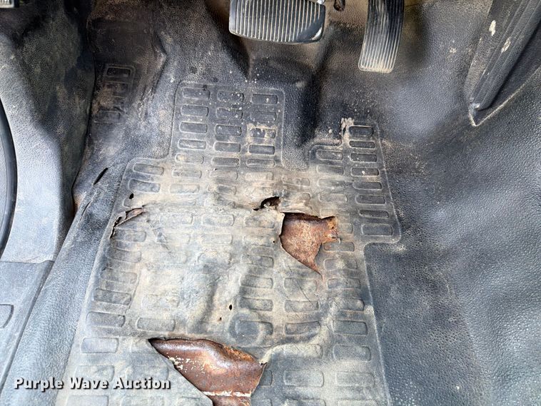 image for item EX4566 2012 Ford F250 utility bed pickup truck