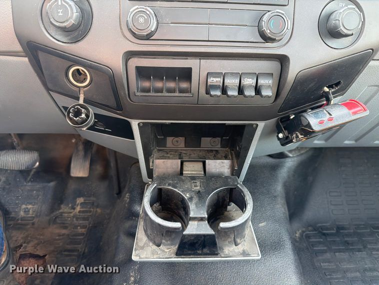 image for item EX4566 2012 Ford F250 utility bed pickup truck