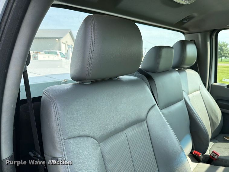 image for item EX4566 2012 Ford F250 utility bed pickup truck