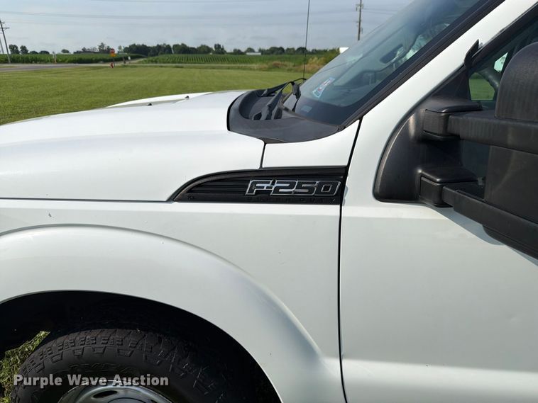 image for item EX4567 2012 Ford F250 Super Duty utility bed pickup truck