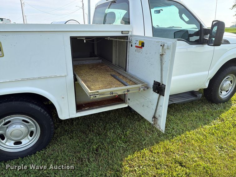 image for item EX4567 2012 Ford F250 Super Duty utility bed pickup truck