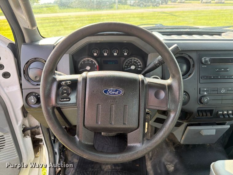 image for item EX4567 2012 Ford F250 Super Duty utility bed pickup truck