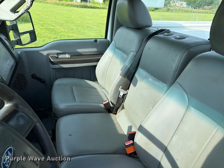 image for item EX4567 2012 Ford F250 Super Duty utility bed pickup truck