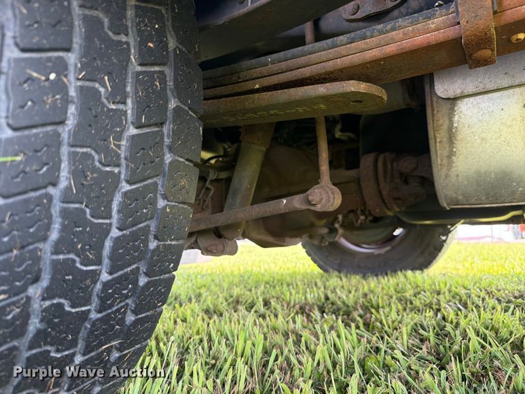 image for item EX4567 2012 Ford F250 Super Duty utility bed pickup truck