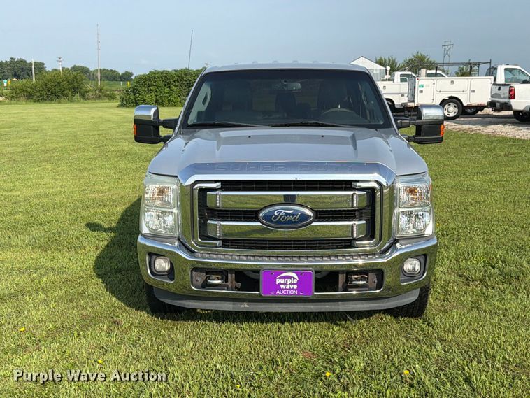 image for item EX4568 2011 Ford F250 Super Duty Crew Cab pickup truck