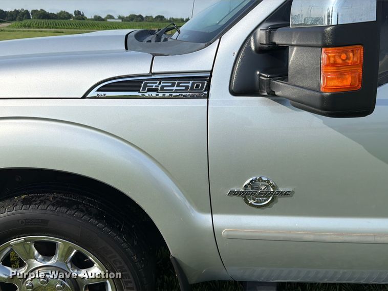 image for item EX4568 2011 Ford F250 Super Duty Crew Cab pickup truck