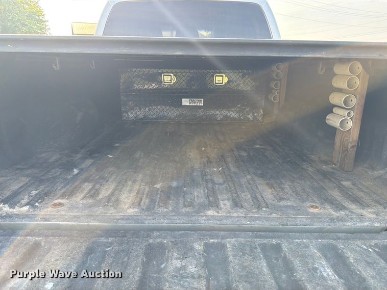 image for item EX4568 2011 Ford F250 Super Duty Crew Cab pickup truck