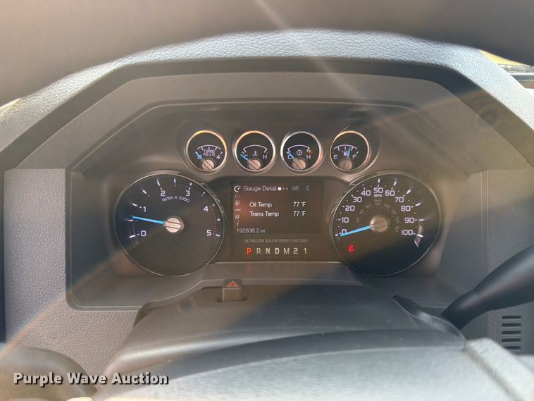 image for item EX4568 2011 Ford F250 Super Duty Crew Cab pickup truck