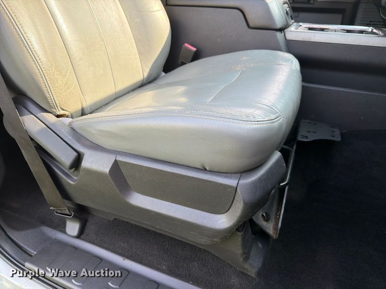 image for item EX4568 2011 Ford F250 Super Duty Crew Cab pickup truck