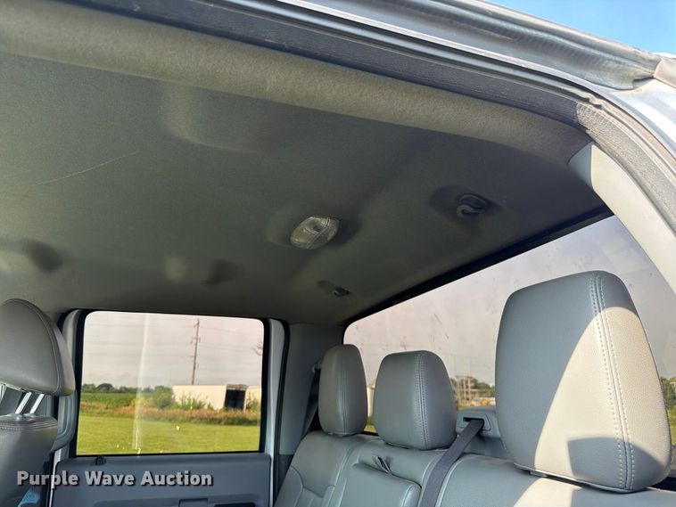 image for item EX4568 2011 Ford F250 Super Duty Crew Cab pickup truck