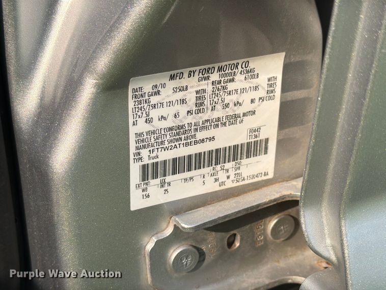 image for item EX4568 2011 Ford F250 Super Duty Crew Cab pickup truck