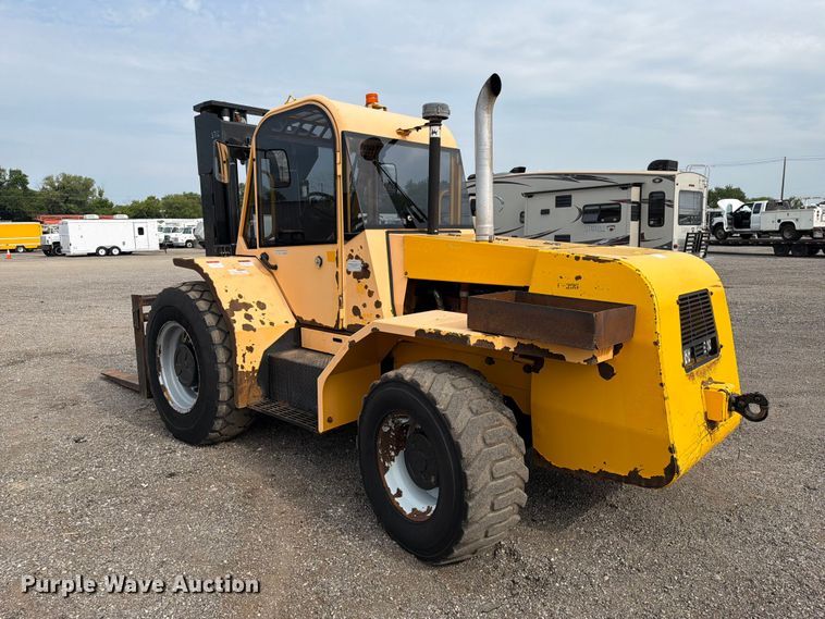 image for item FB4966 Load Lifter 2410-15D forklift