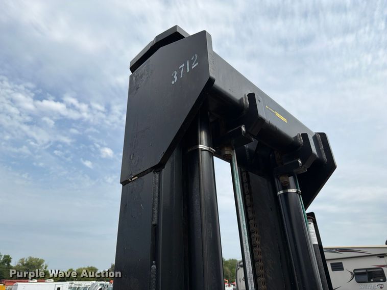 image for item FB4966 Load Lifter 2410-15D forklift