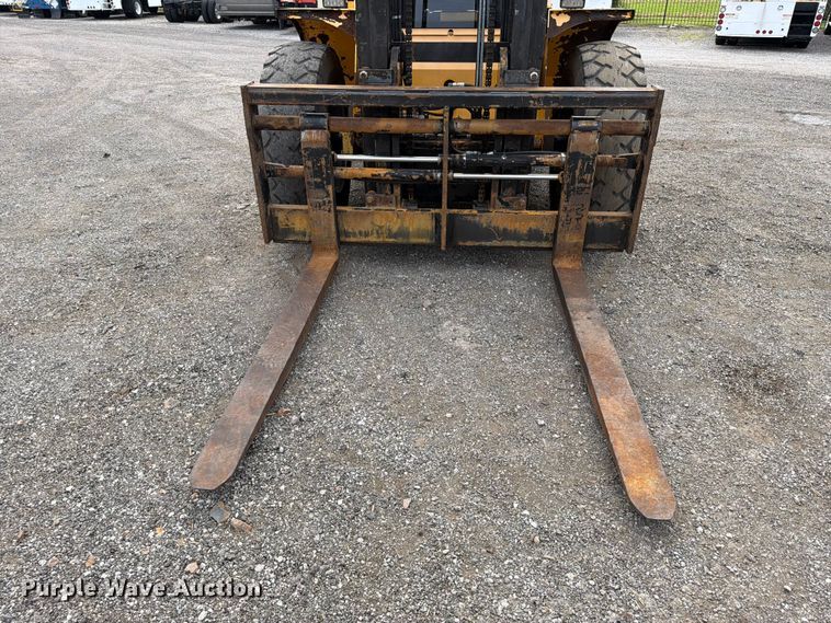 image for item FB4966 Load Lifter 2410-15D forklift