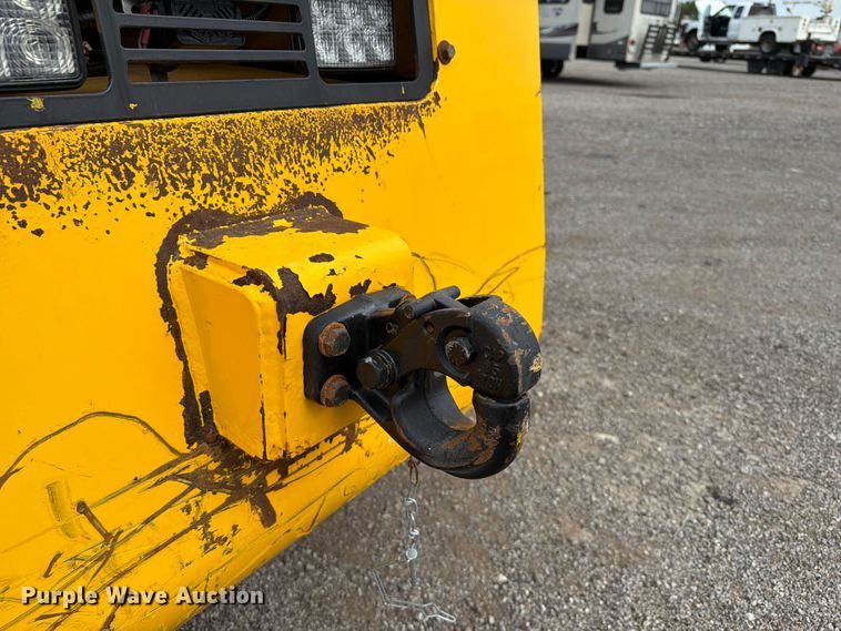 image for item FB4966 Load Lifter 2410-15D forklift
