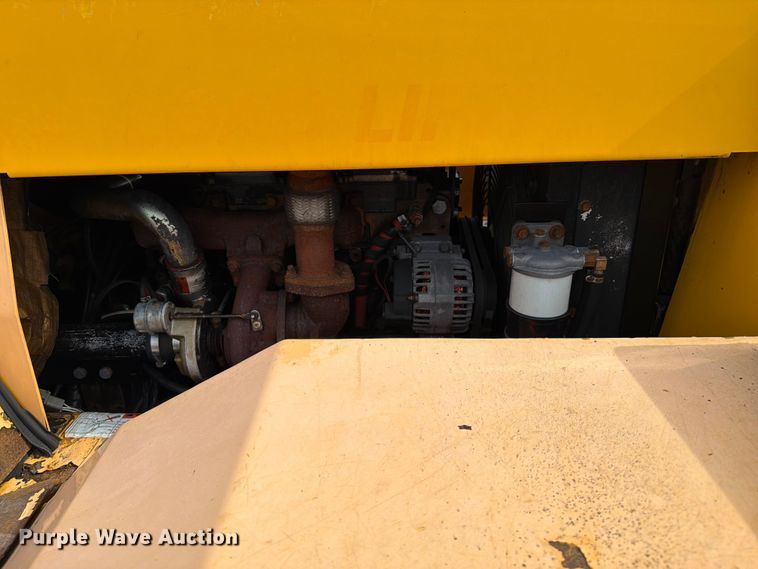 image for item FB4966 Load Lifter 2410-15D forklift