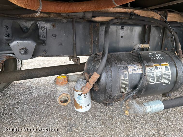 image for item FB4967 2006 GMC C6500 sewer inspection truck