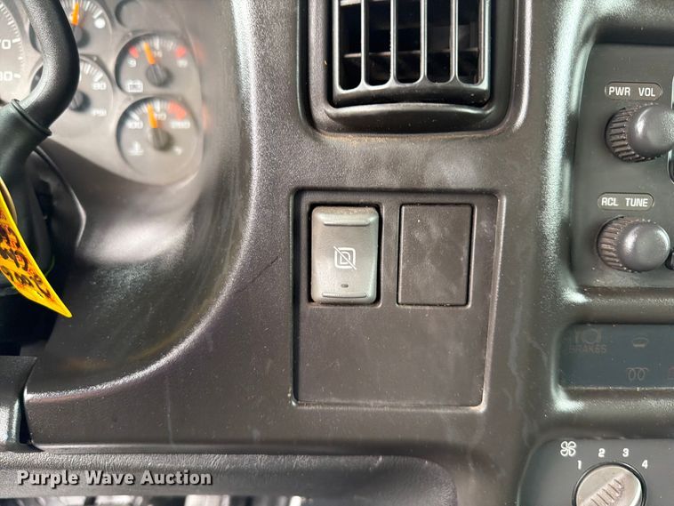 image for item FB4967 2006 GMC C6500 sewer inspection truck