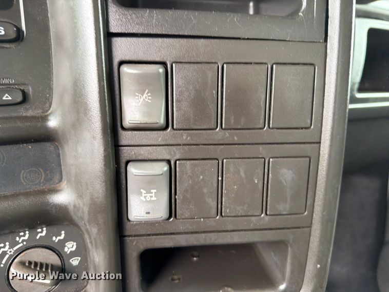 image for item FB4967 2006 GMC C6500 sewer inspection truck