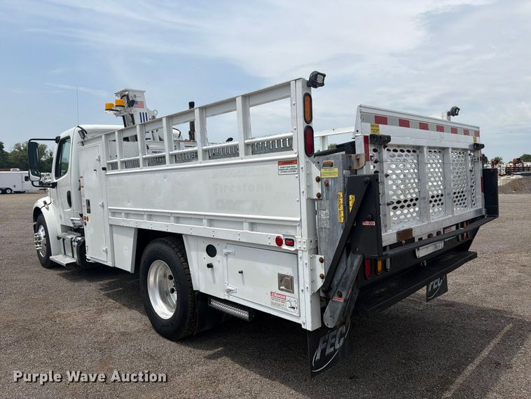 image for item FB4971 2015 Freightliner Business Class M2 utility / service truck
