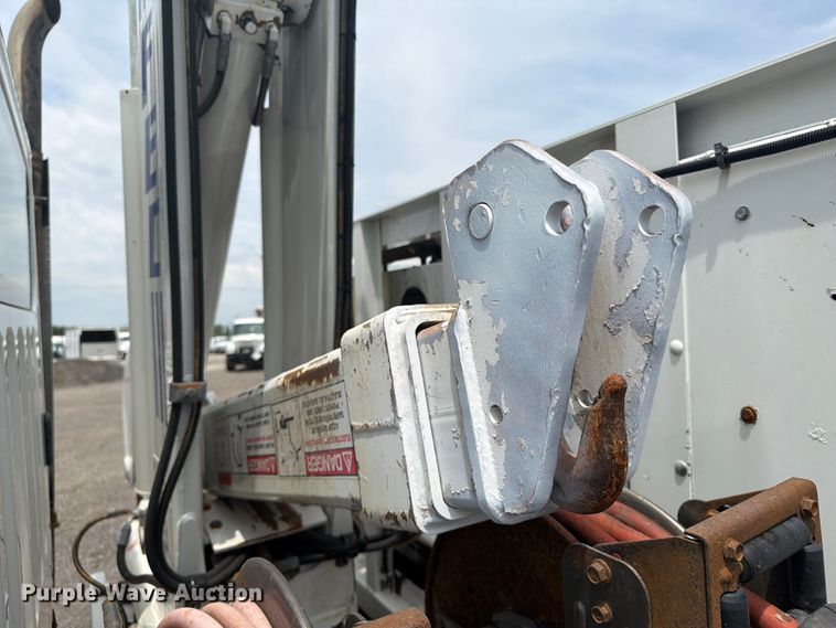 image for item FB4971 2015 Freightliner Business Class M2 utility / service truck