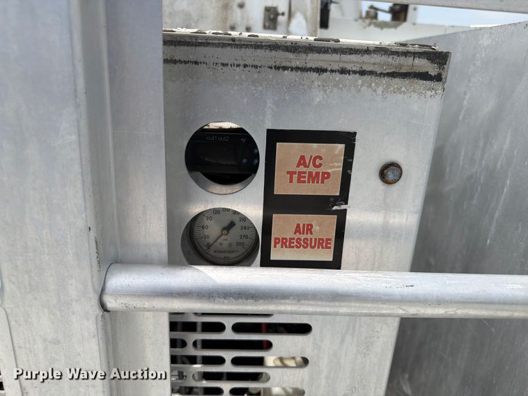 image for item FB4971 2015 Freightliner Business Class M2 utility / service truck