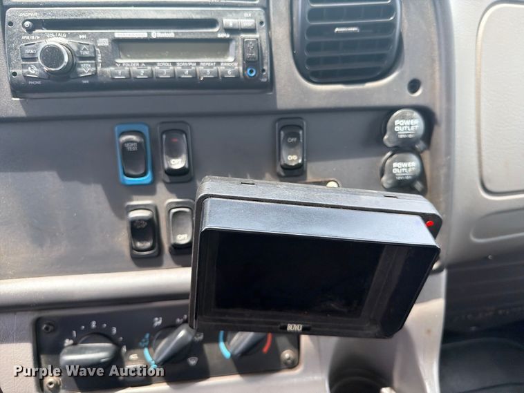 image for item FB4971 2015 Freightliner Business Class M2 utility / service truck