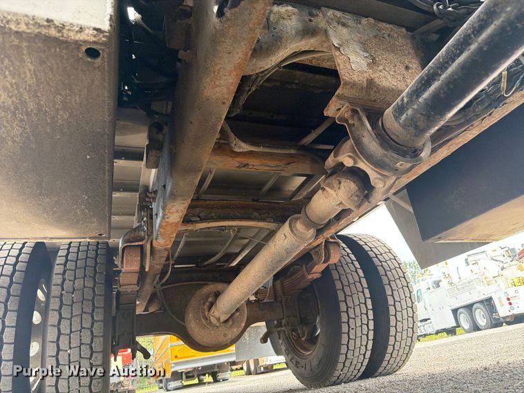 image for item FB4971 2015 Freightliner Business Class M2 utility / service truck