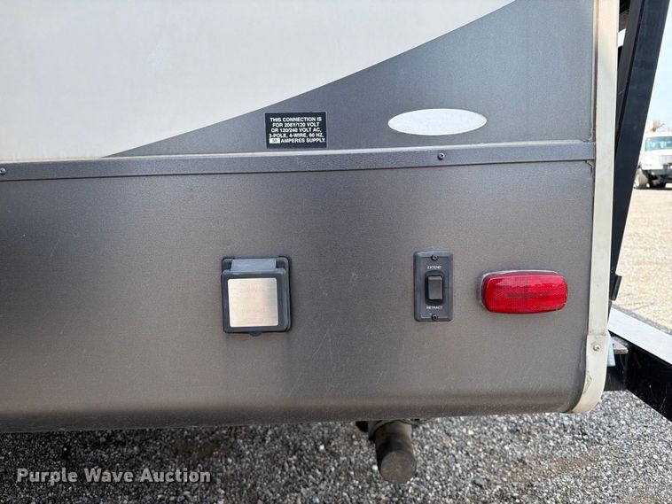 image for item FB4972 2014 Forest River Sabre camper
