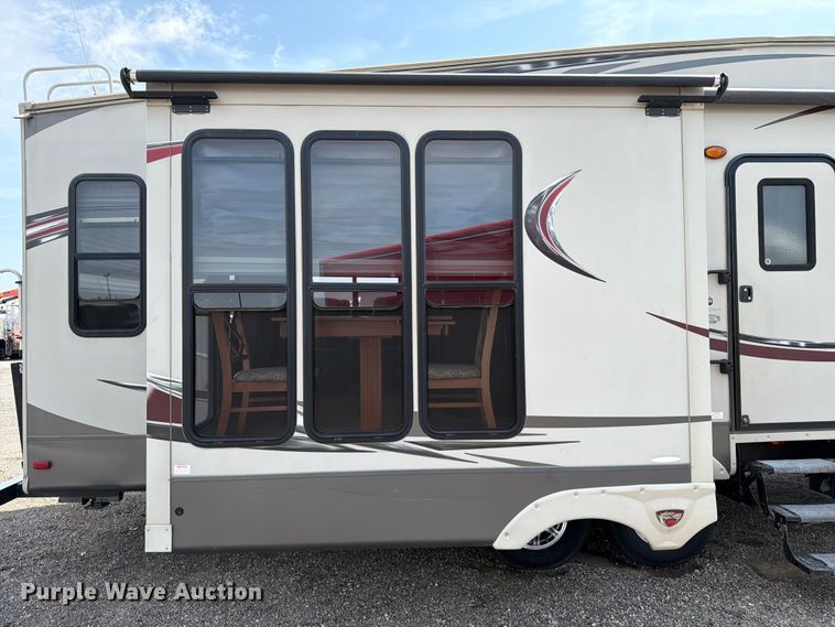 image for item FB4972 2014 Forest River Sabre camper