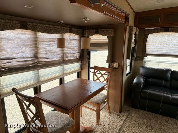 image for item FB4972 2014 Forest River Sabre camper