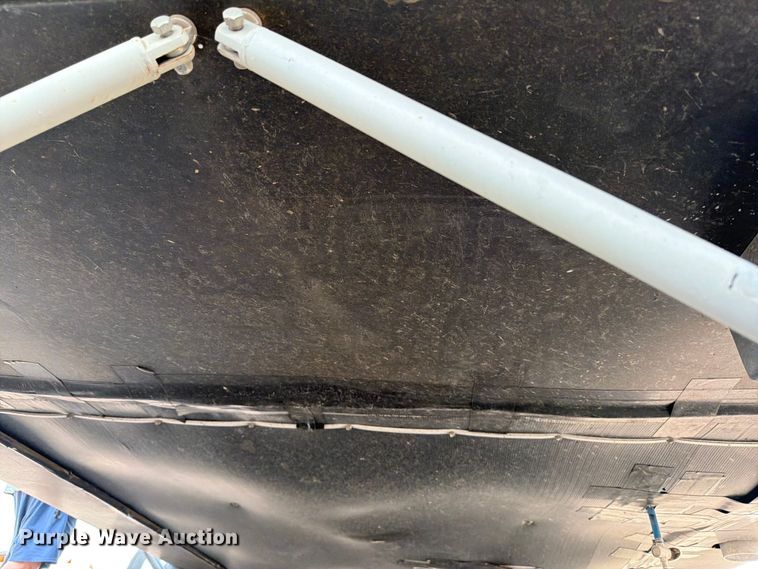 image for item FB4972 2014 Forest River Sabre camper