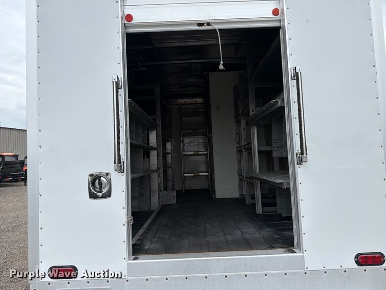image for item FB4979 2017 Chevrolet Express 4500 box truck