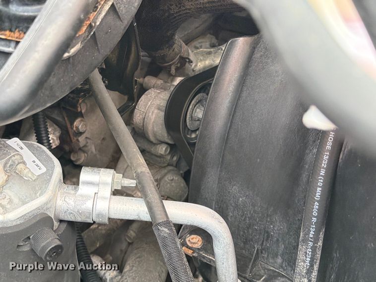 image for item FB4979 2017 Chevrolet Express 4500 box truck