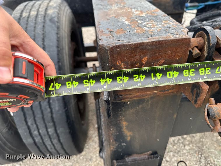 image for item FB5727 1998 Trail King flip axle