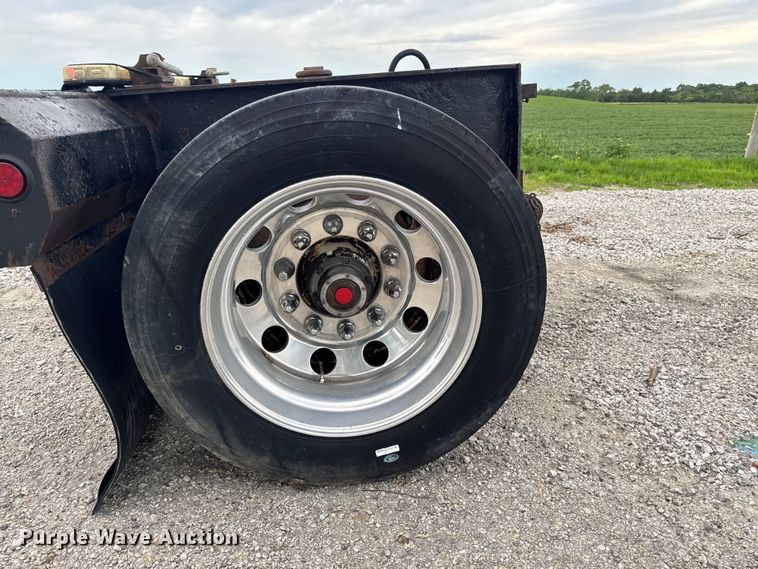 image for item FB5727 1998 Trail King flip axle