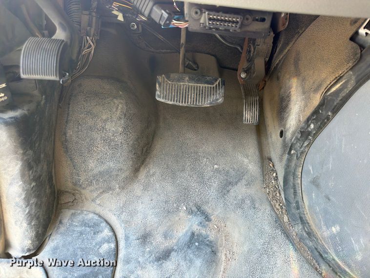image for item FB5810 2011 Ford E250 van