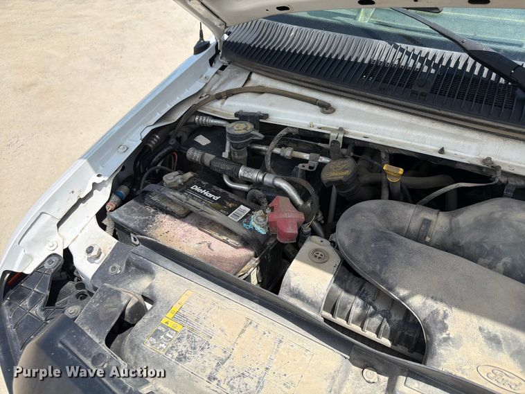 image for item FB5810 2011 Ford E250 van