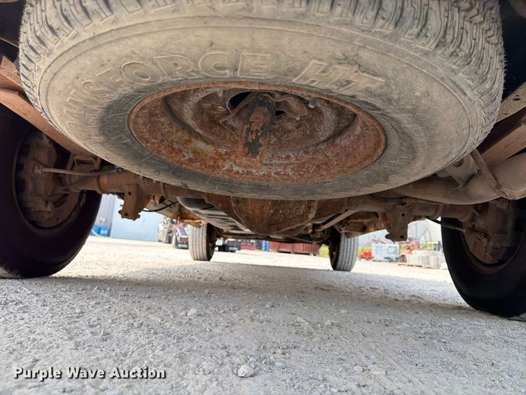 image for item FB5810 2011 Ford E250 van
