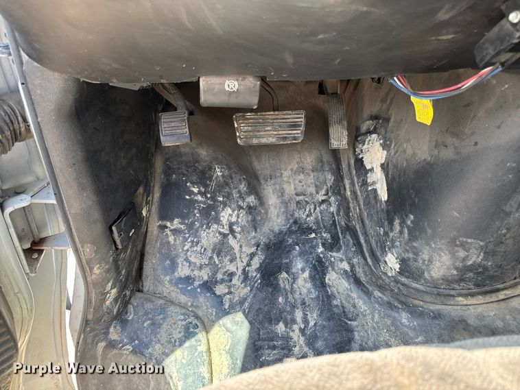 image for item FB5811 2014 GMC Savana G2500 van